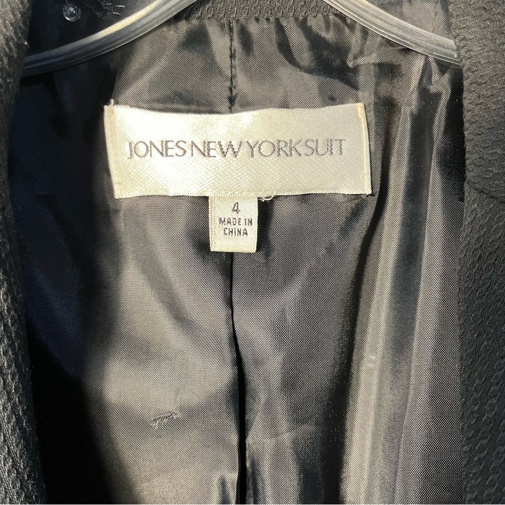 Jones New York Classic Black Skirt Suit - Picture 4 of 10